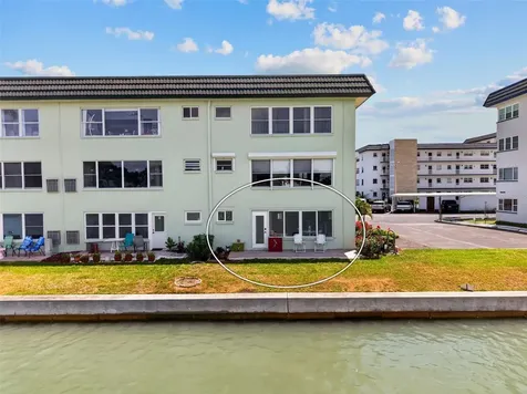 5935 30th Avenue S Gulfport FL 33707