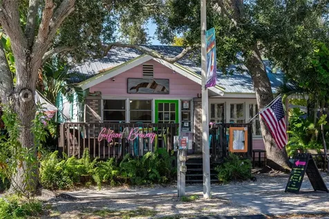 5935 30th Avenue S Gulfport FL 33707