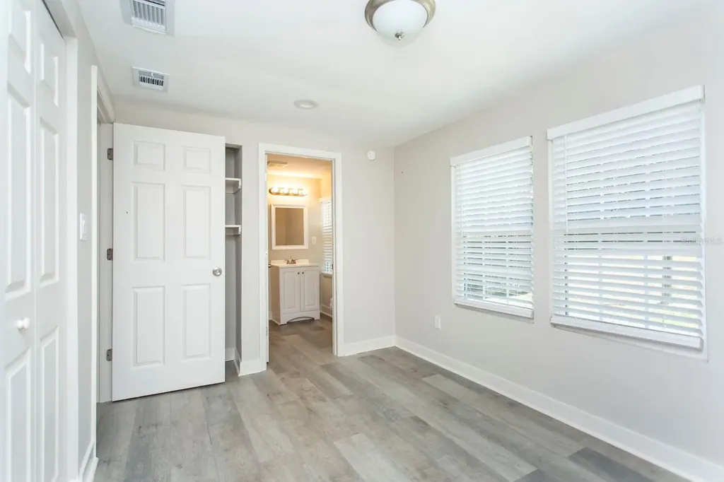 21776 NW 57th Avenue Micanopy FL 32667
