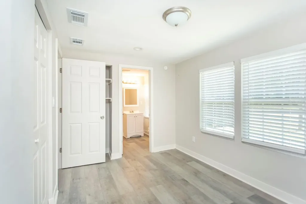 21776 NW 57th Avenue Micanopy FL 32667