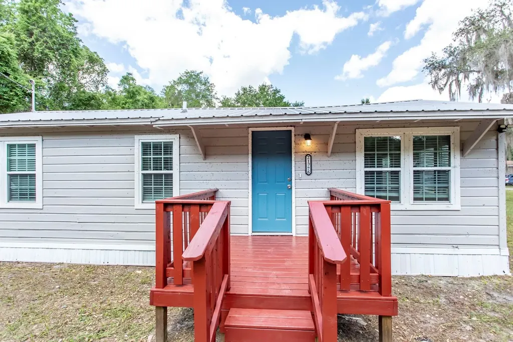 21776 NW 57th Avenue Micanopy FL 32667