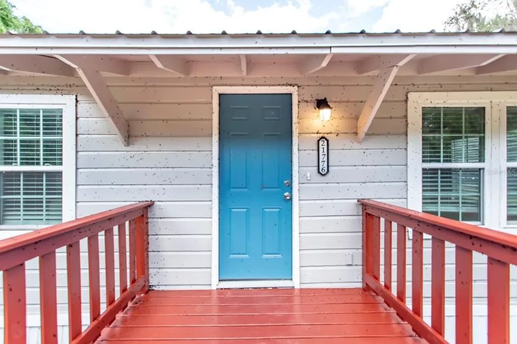21776 NW 57th Avenue Micanopy FL 32667