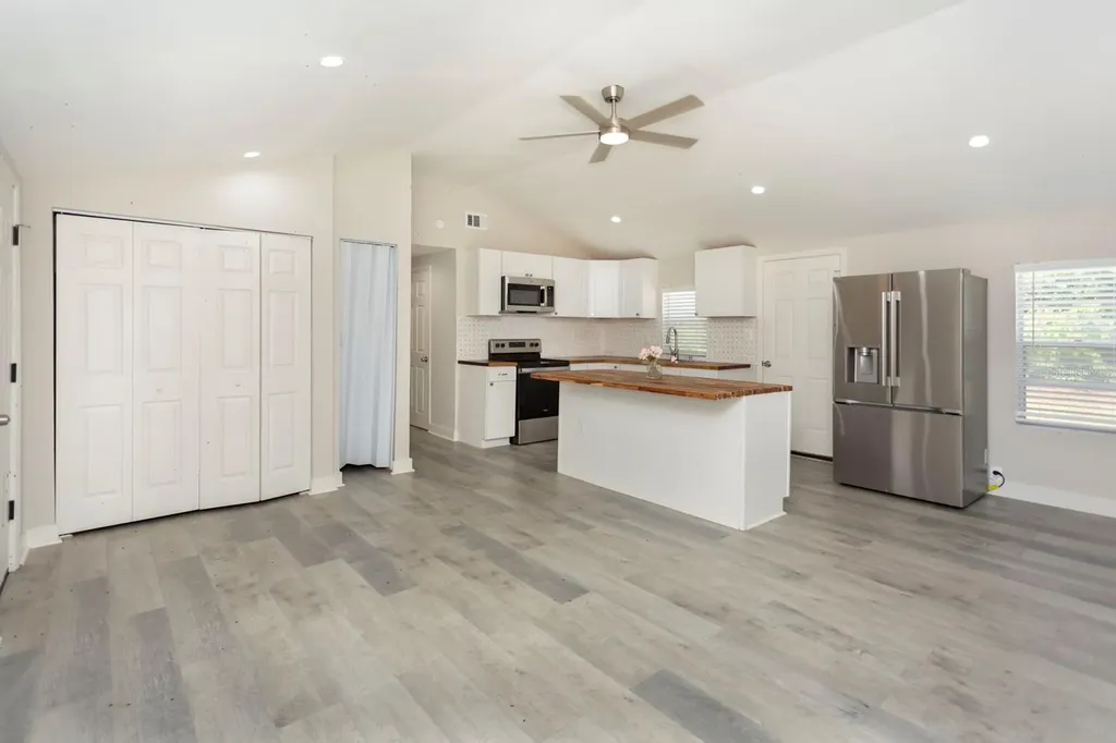 21776 NW 57th Avenue Micanopy FL 32667
