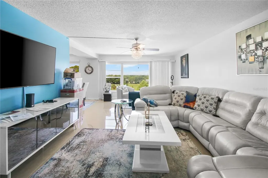 225 Country Club Drive Largo FL 33771