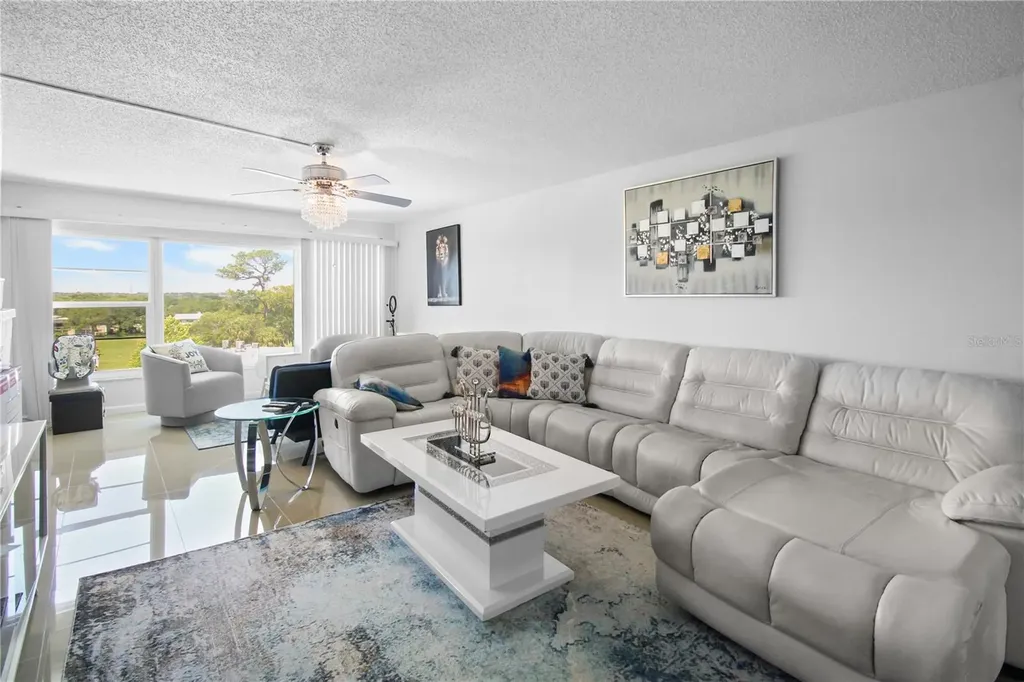 225 Country Club Drive Largo FL 33771