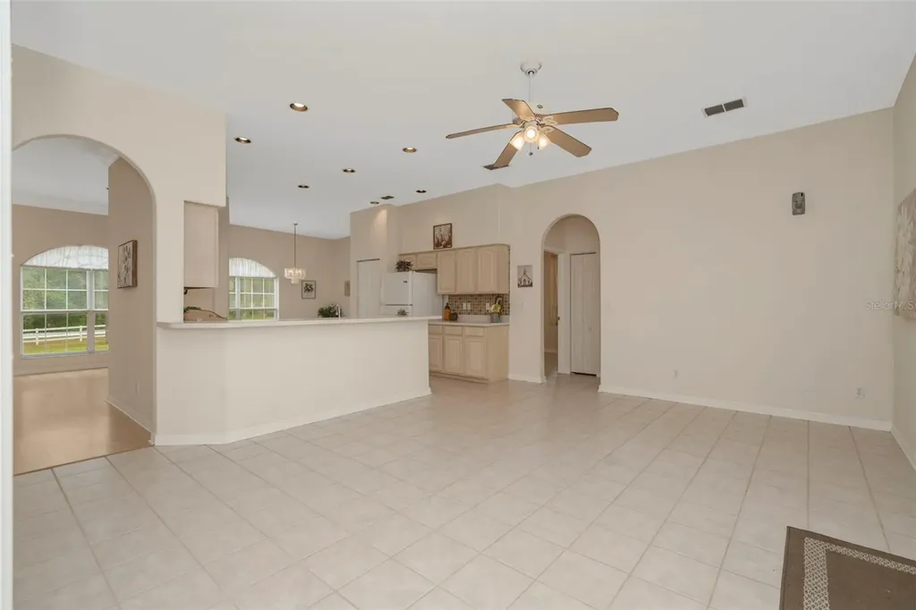 35745 Old Clinton Avenue Dade City FL 33525