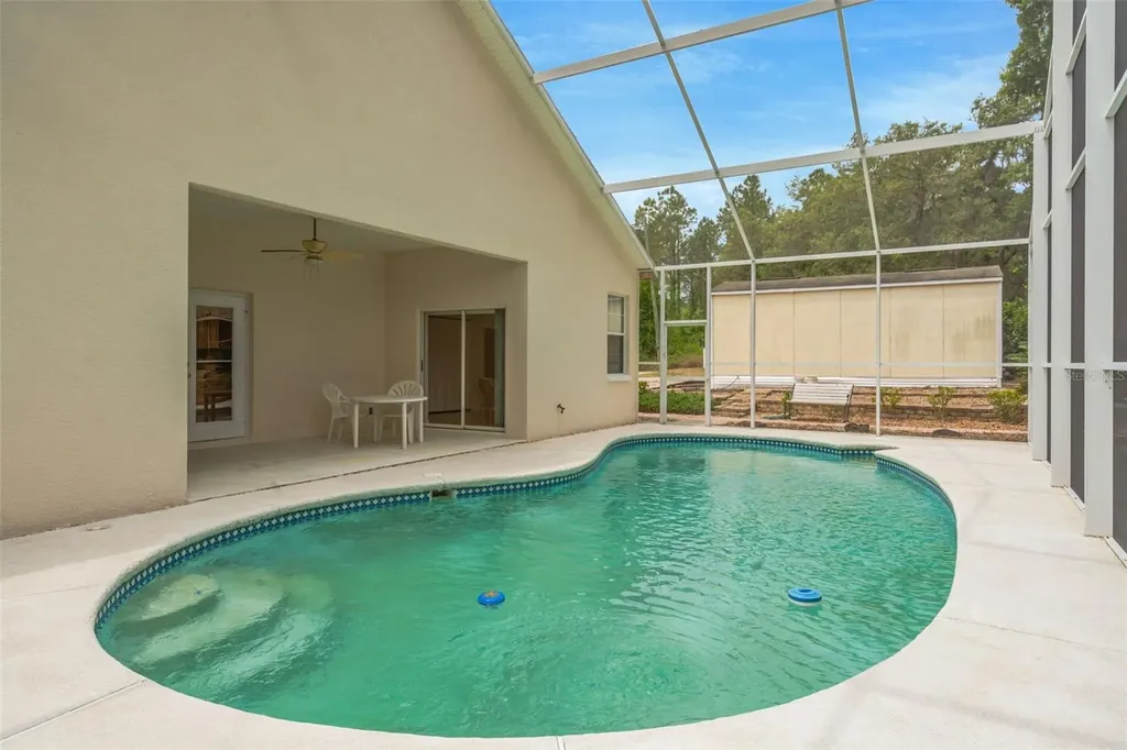 35745 Old Clinton Avenue Dade City FL 33525