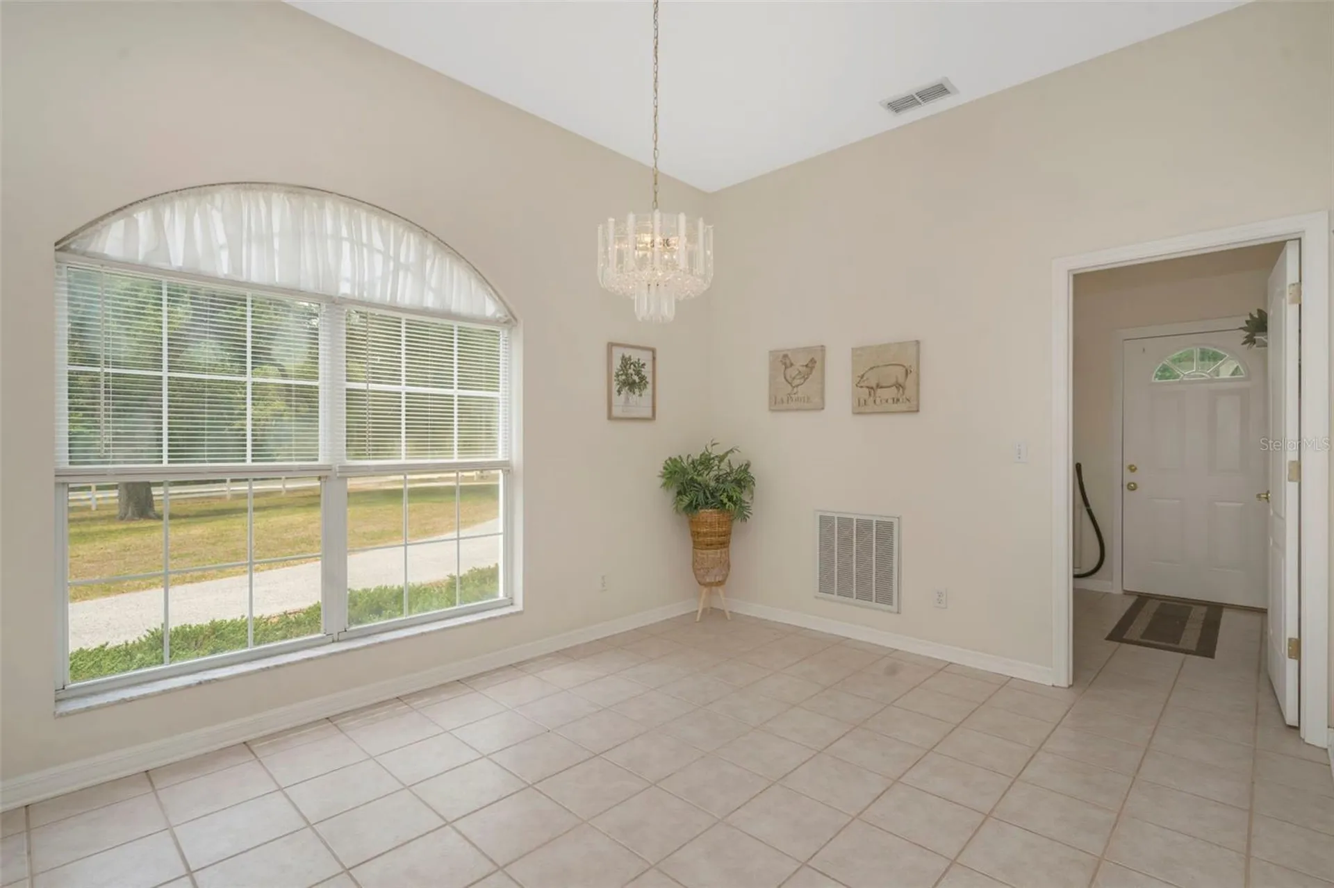 35745 Old Clinton Avenue Dade City FL 33525