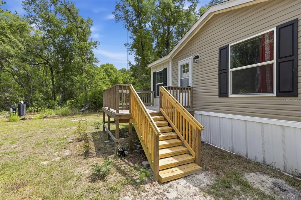 14270 NW 79th Court Trenton FL 32693