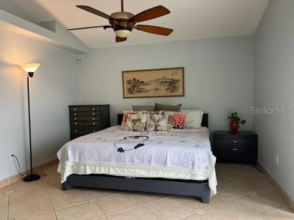 4125 Hampshire Village Court Orlando FL 32822