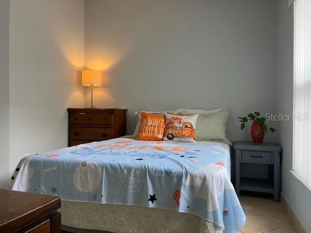 4125 Hampshire Village Court Orlando FL 32822