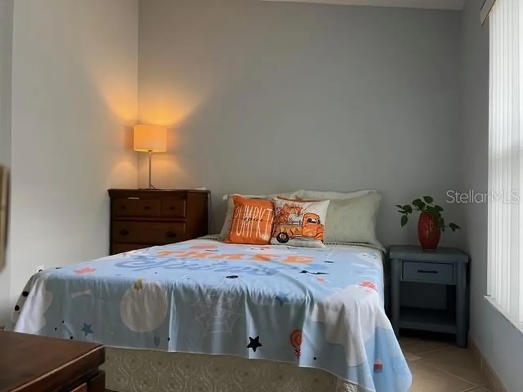 4125 Hampshire Village Court Orlando FL 32822