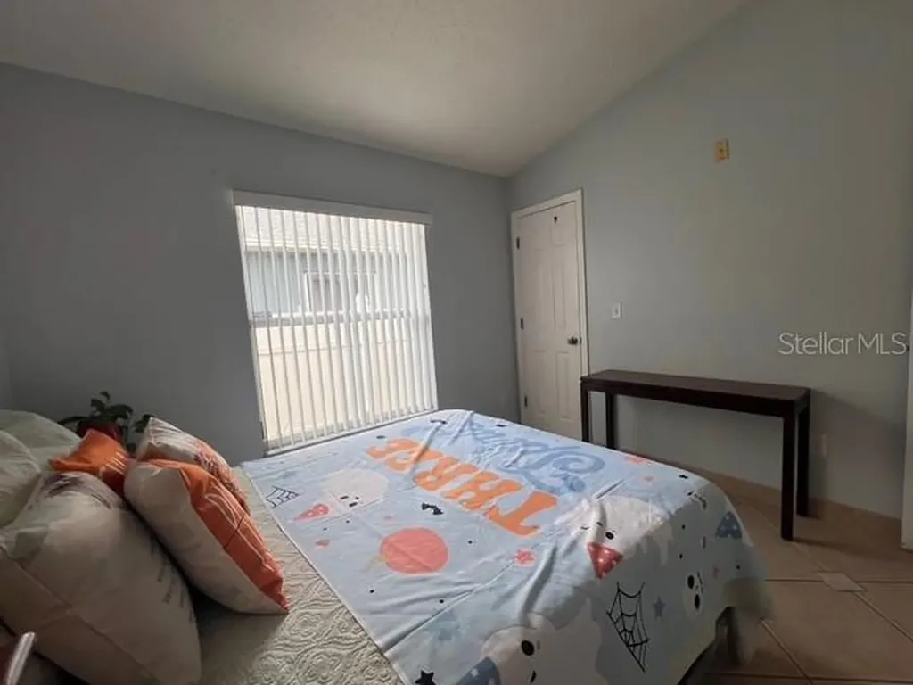 4125 Hampshire Village Court Orlando FL 32822