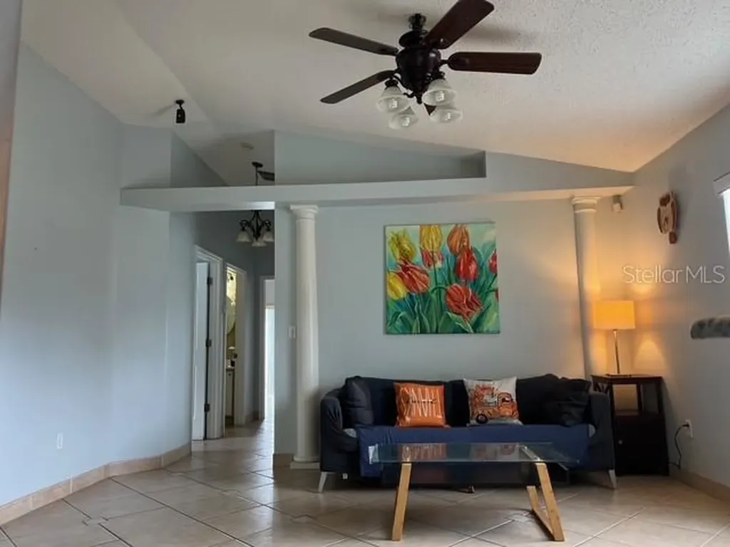 4125 Hampshire Village Court Orlando FL 32822