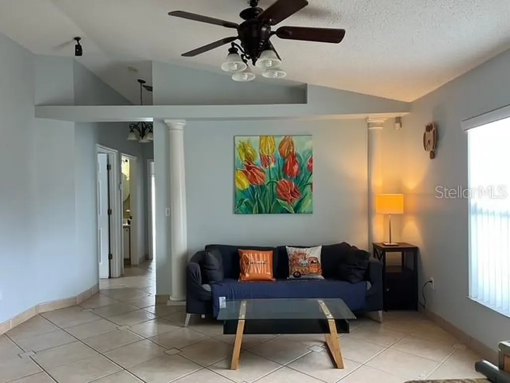 4125 Hampshire Village Court Orlando FL 32822