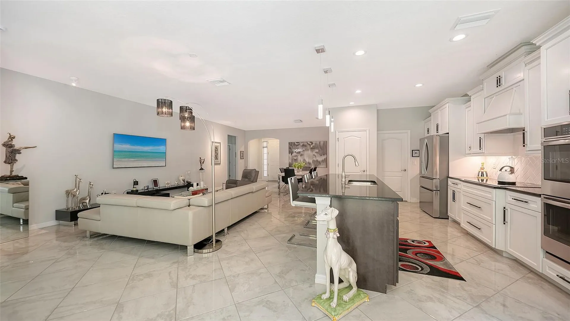 2858 Oriole Drive Sarasota FL 34243
