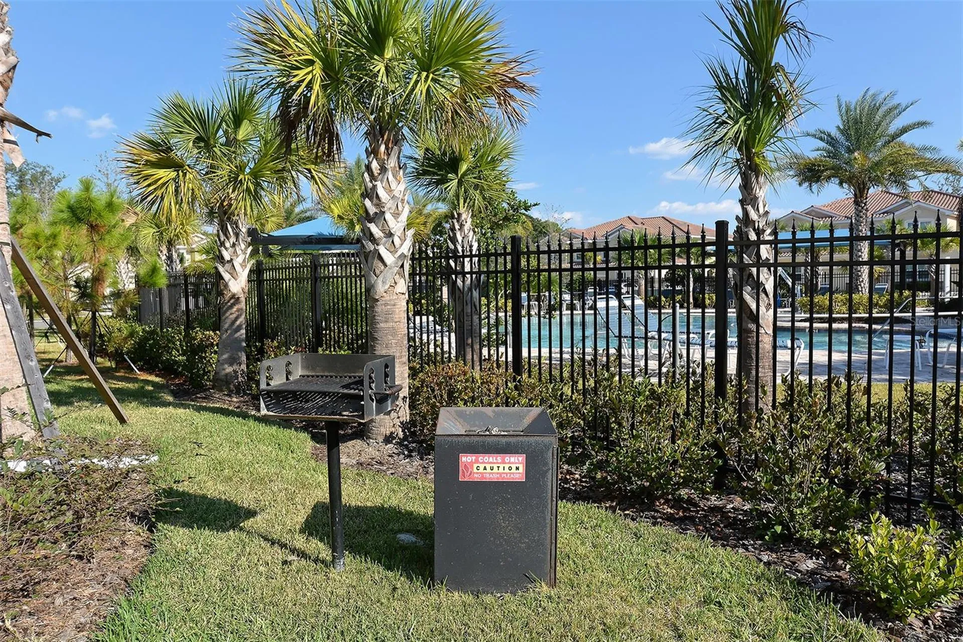 2858 Oriole Drive Sarasota FL 34243