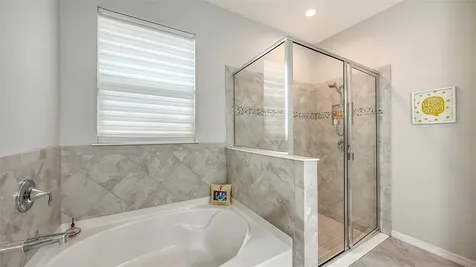 2858 Oriole Drive Sarasota FL 34243