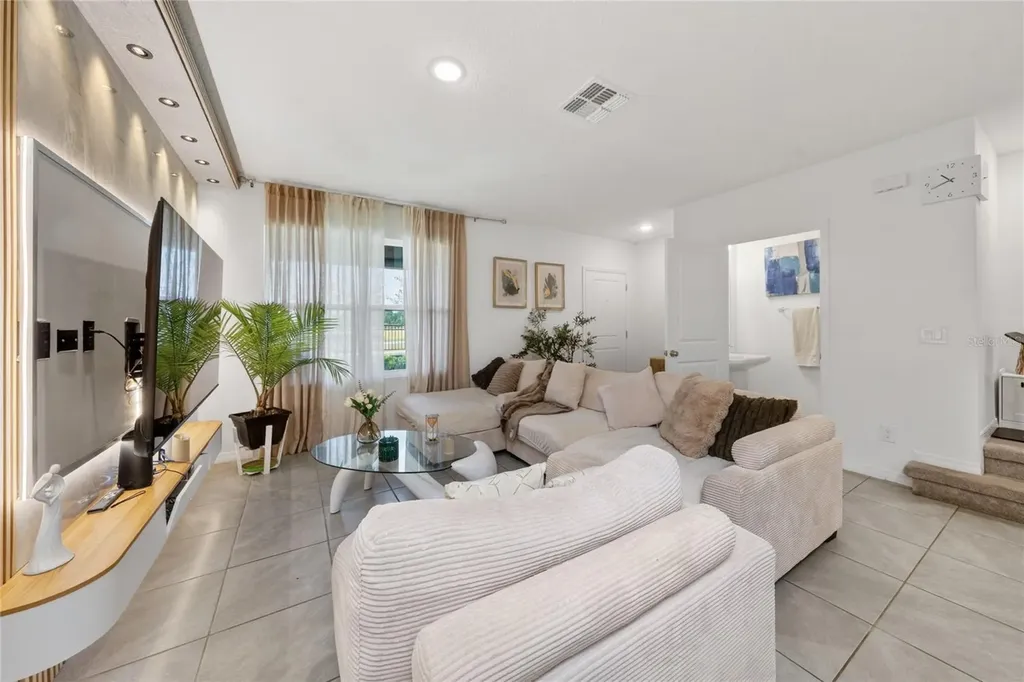 15140 Windflower Alley Winter Garden FL 34787