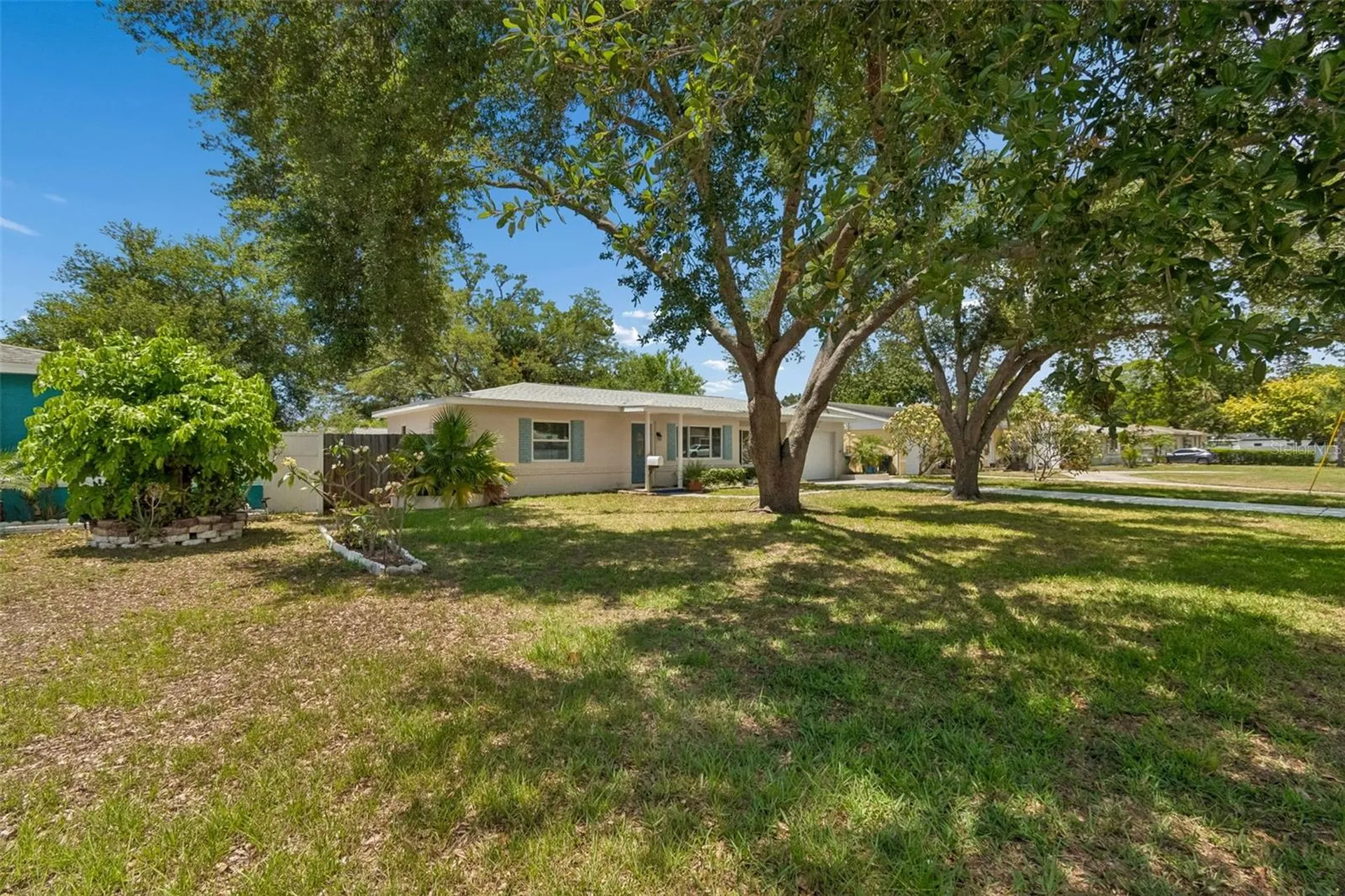 2700 43rd Street N St Petersburg FL 33713