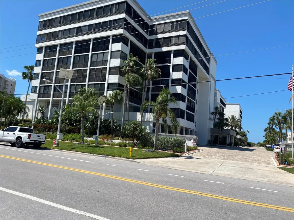 1100 Benjamin Franklin Drive Sarasota FL 34236