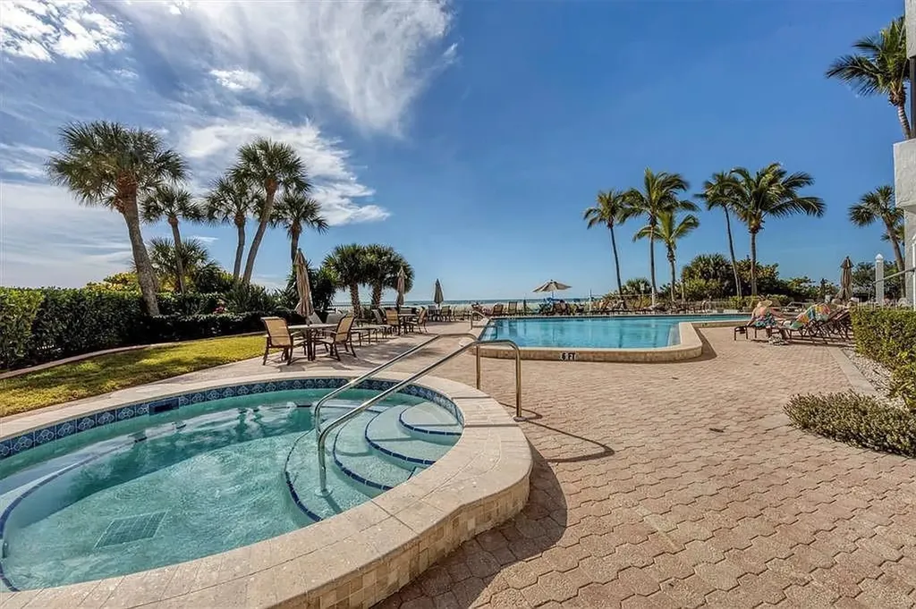 1100 Benjamin Franklin Drive Sarasota FL 34236