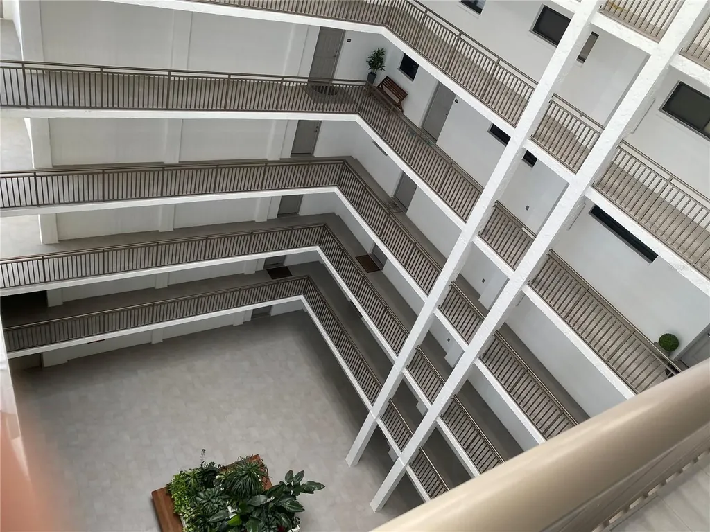 1100 Benjamin Franklin Drive Sarasota FL 34236