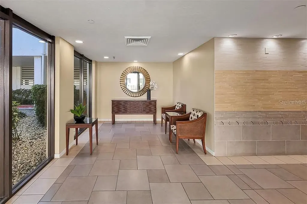 1100 Benjamin Franklin Drive Sarasota FL 34236