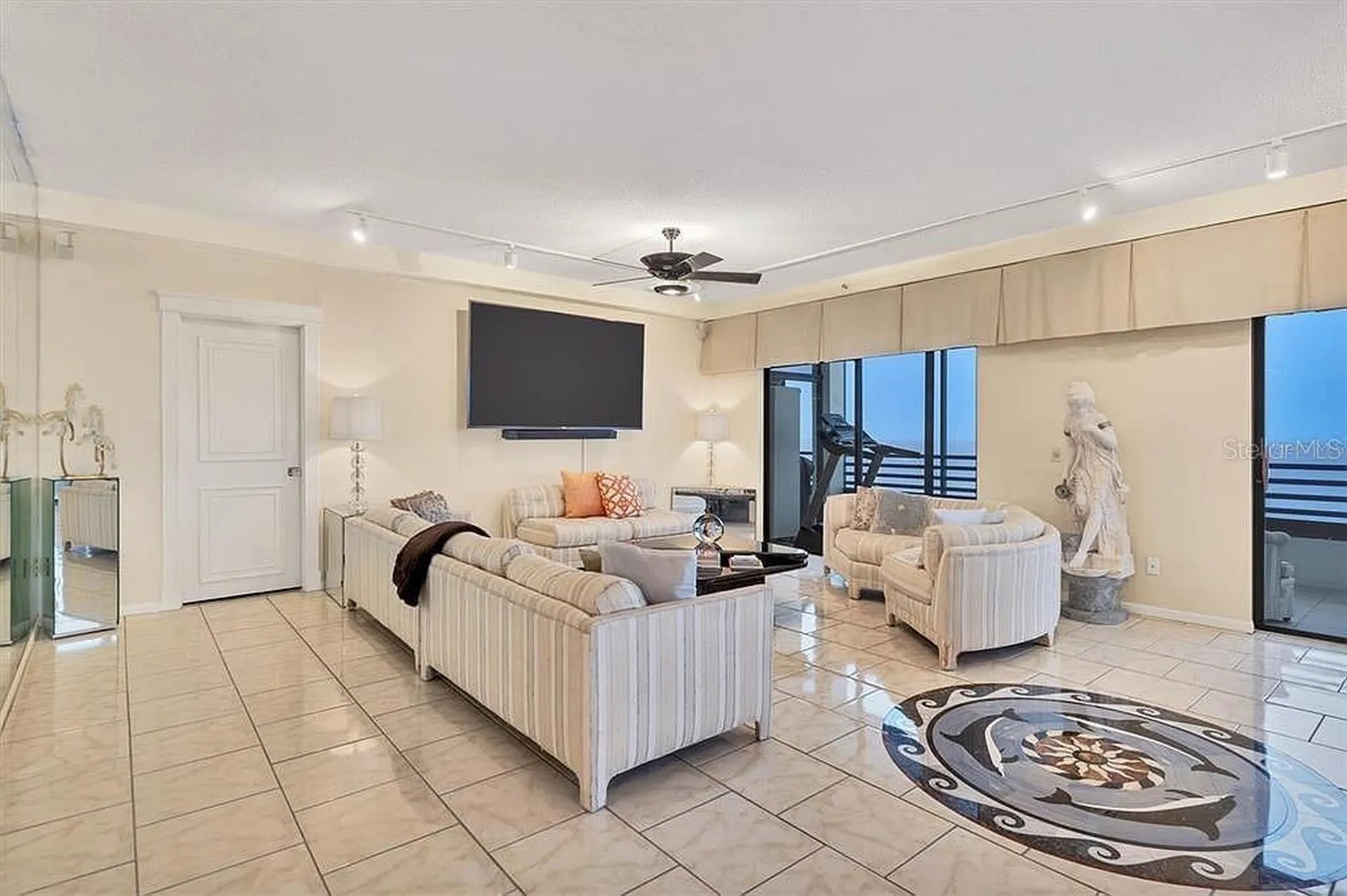 1100 Benjamin Franklin Drive Sarasota FL 34236