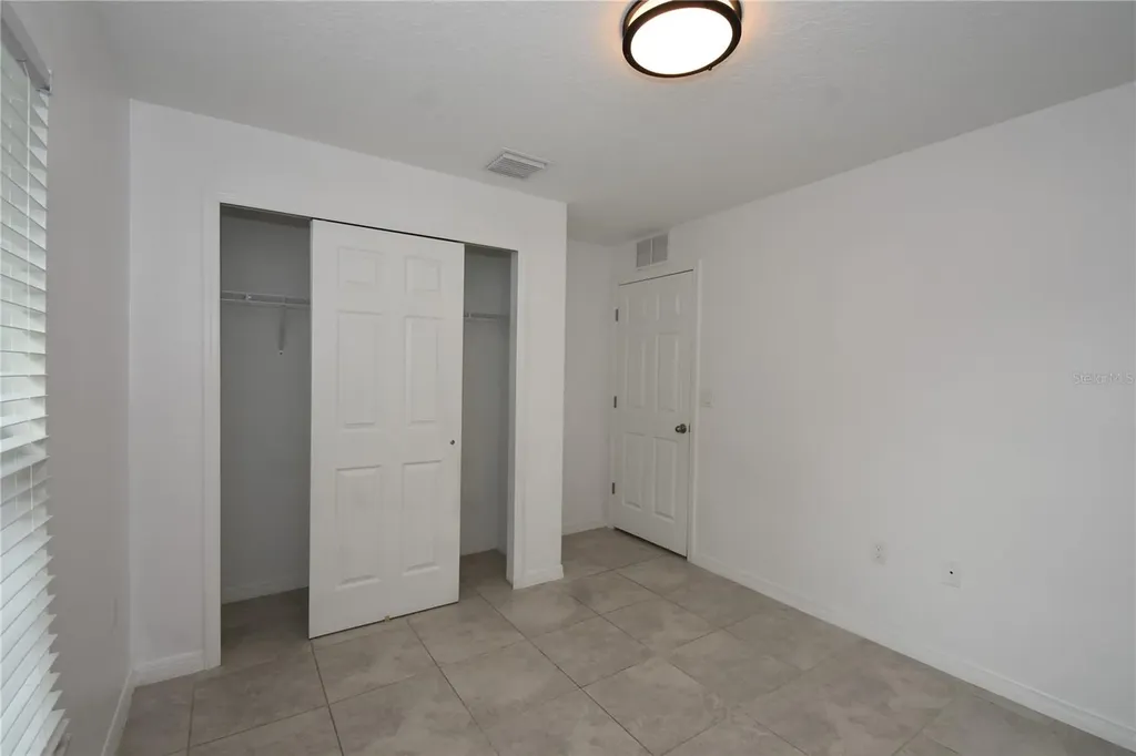 30 Slumber Path Palm Coast FL 32164