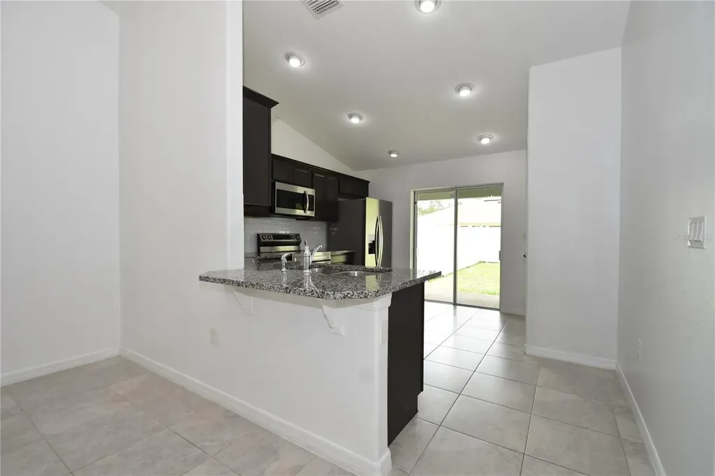 30 Slumber Path Palm Coast FL 32164