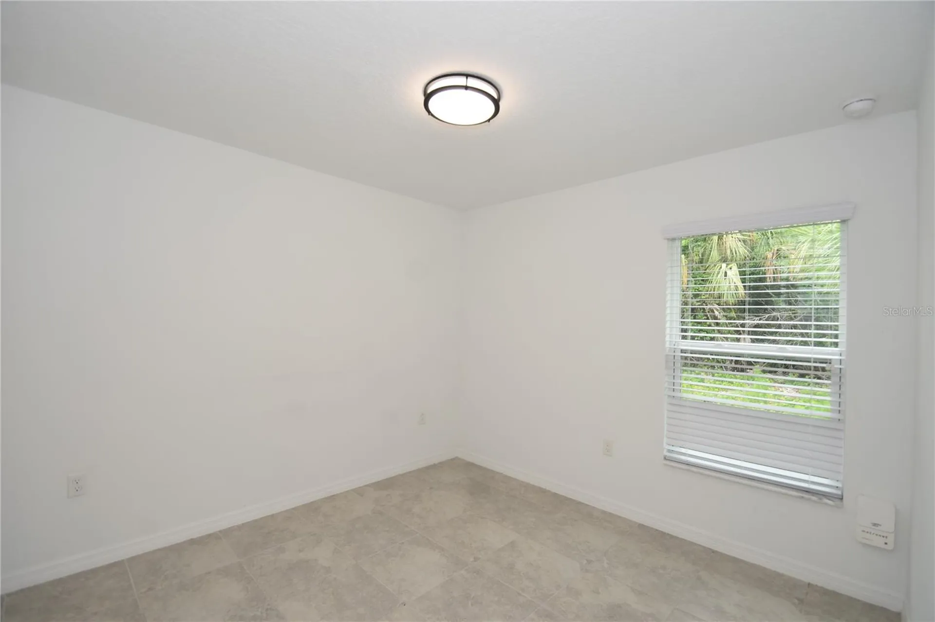 30 Slumber Path Palm Coast FL 32164