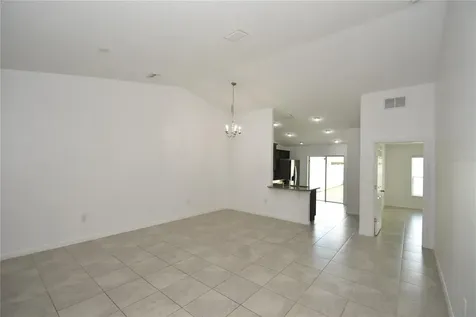 30 Slumber Path Palm Coast FL 32164