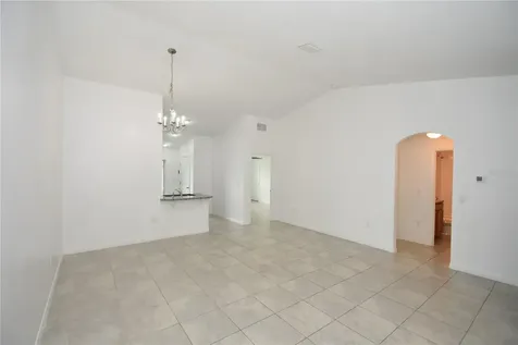 30 Slumber Path Palm Coast FL 32164