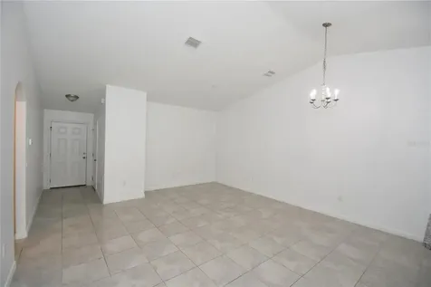 30 Slumber Path Palm Coast FL 32164