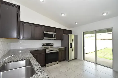 30 Slumber Path Palm Coast FL 32164