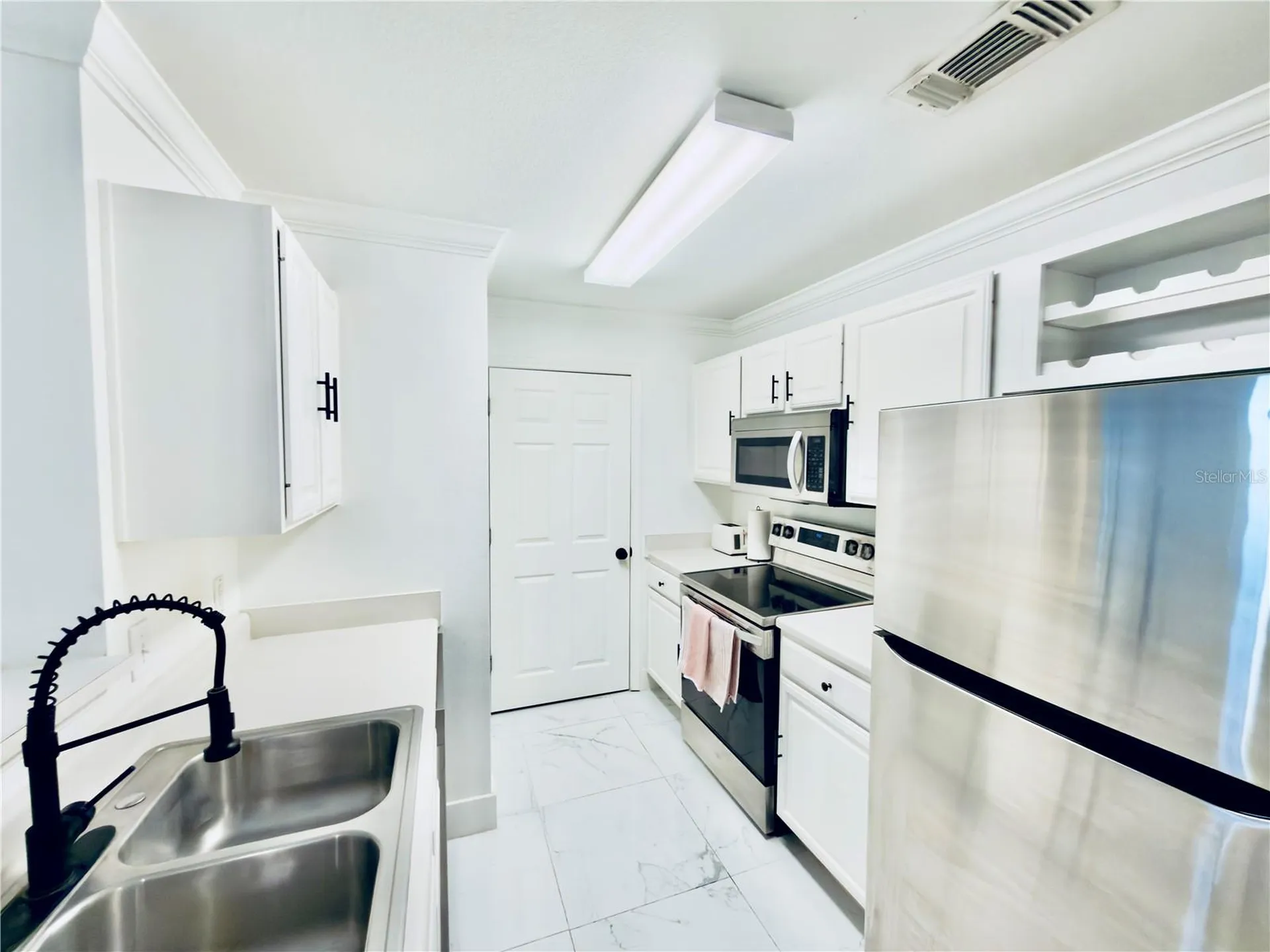 18111 Bridle Bit Lane Tampa FL 33647