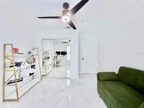 18111 Bridle Bit Lane Tampa FL 33647