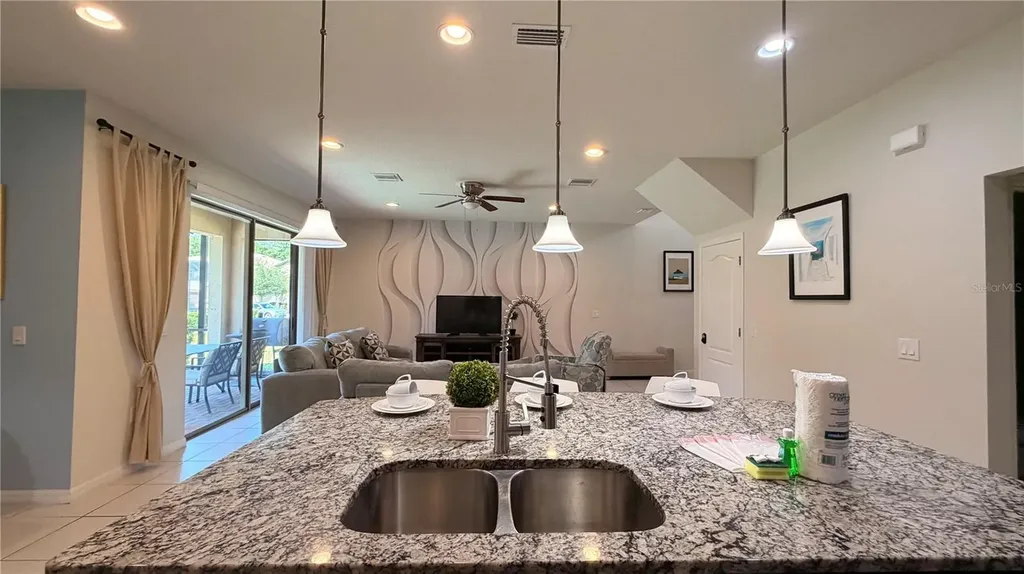 8869 Bengal Court Kissimmee FL 34747