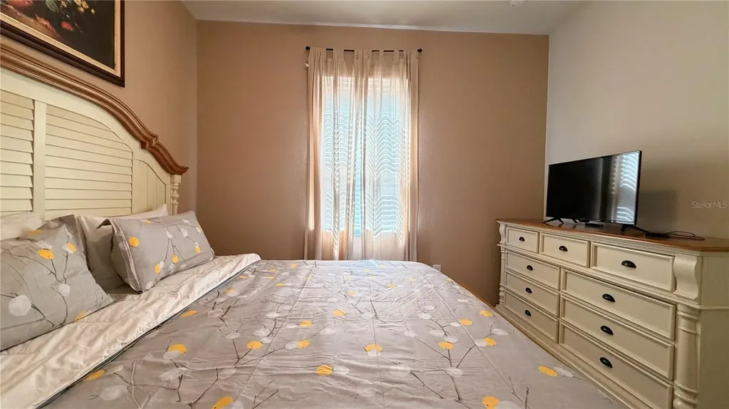 8869 Bengal Court Kissimmee FL 34747