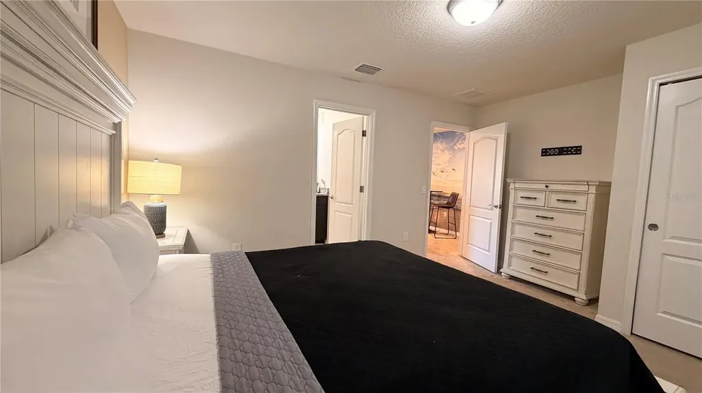 8869 Bengal Court Kissimmee FL 34747