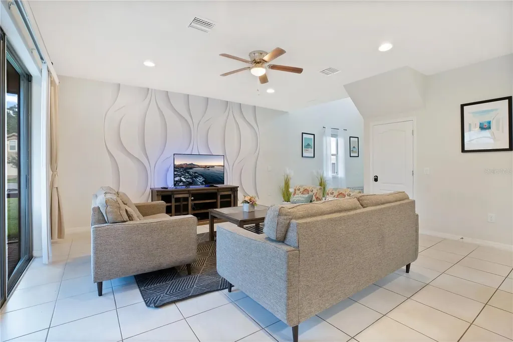 8869 Bengal Court Kissimmee FL 34747