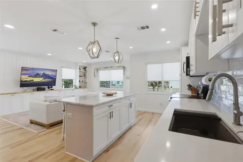 7205 S West Shore Boulevard Tampa FL 33616