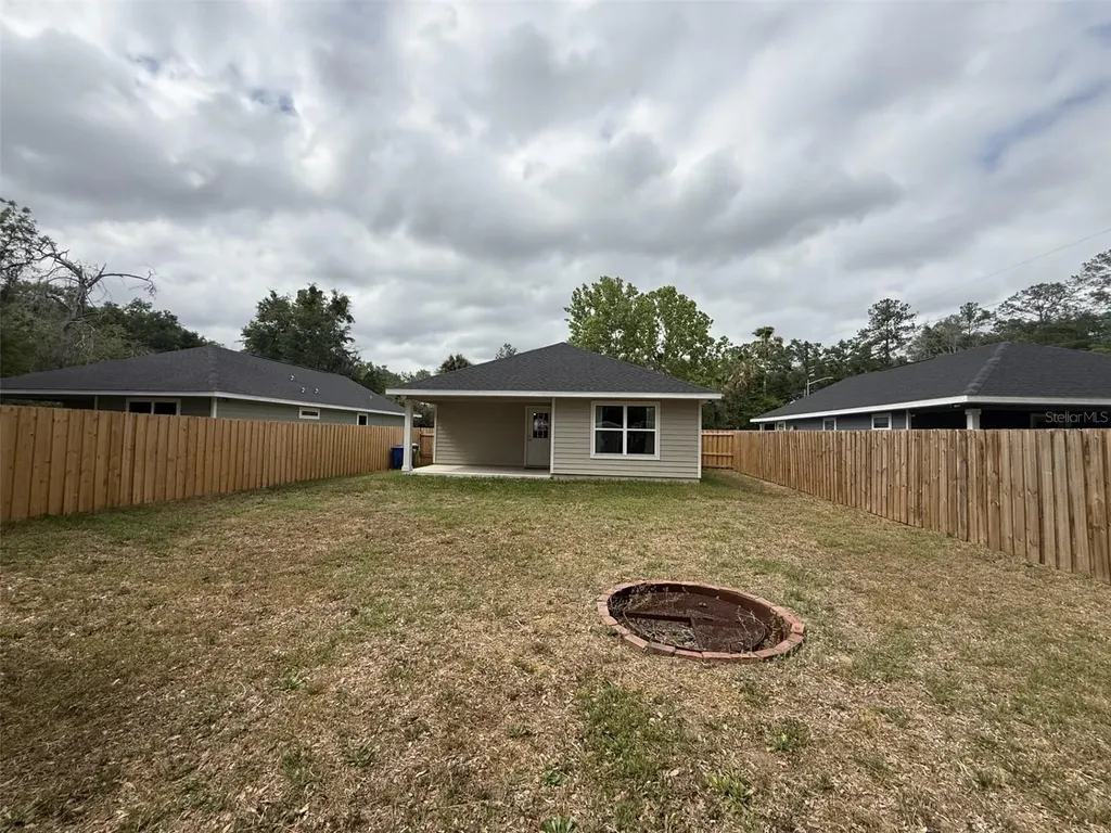 13323 NW 157th Avenue Alachua FL 32615