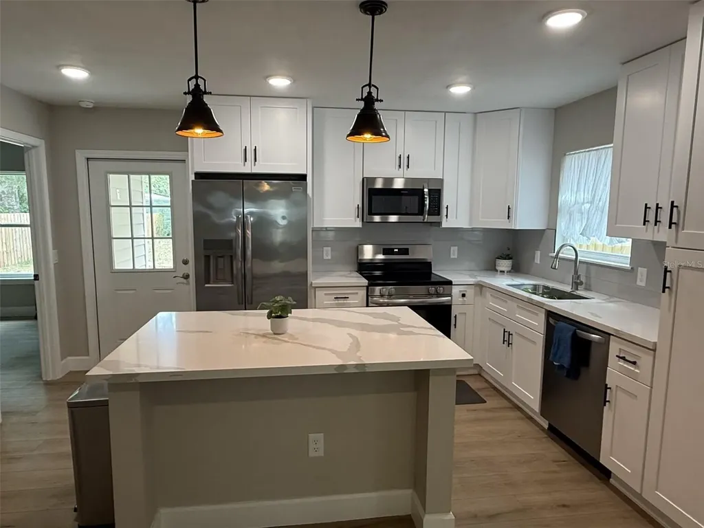 13323 NW 157th Avenue Alachua FL 32615