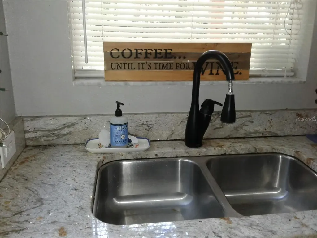 3419 Old Bradenton Road Sarasota FL 34234
