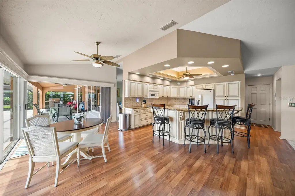 8838 Wild Dunes Drive Sarasota FL 34241