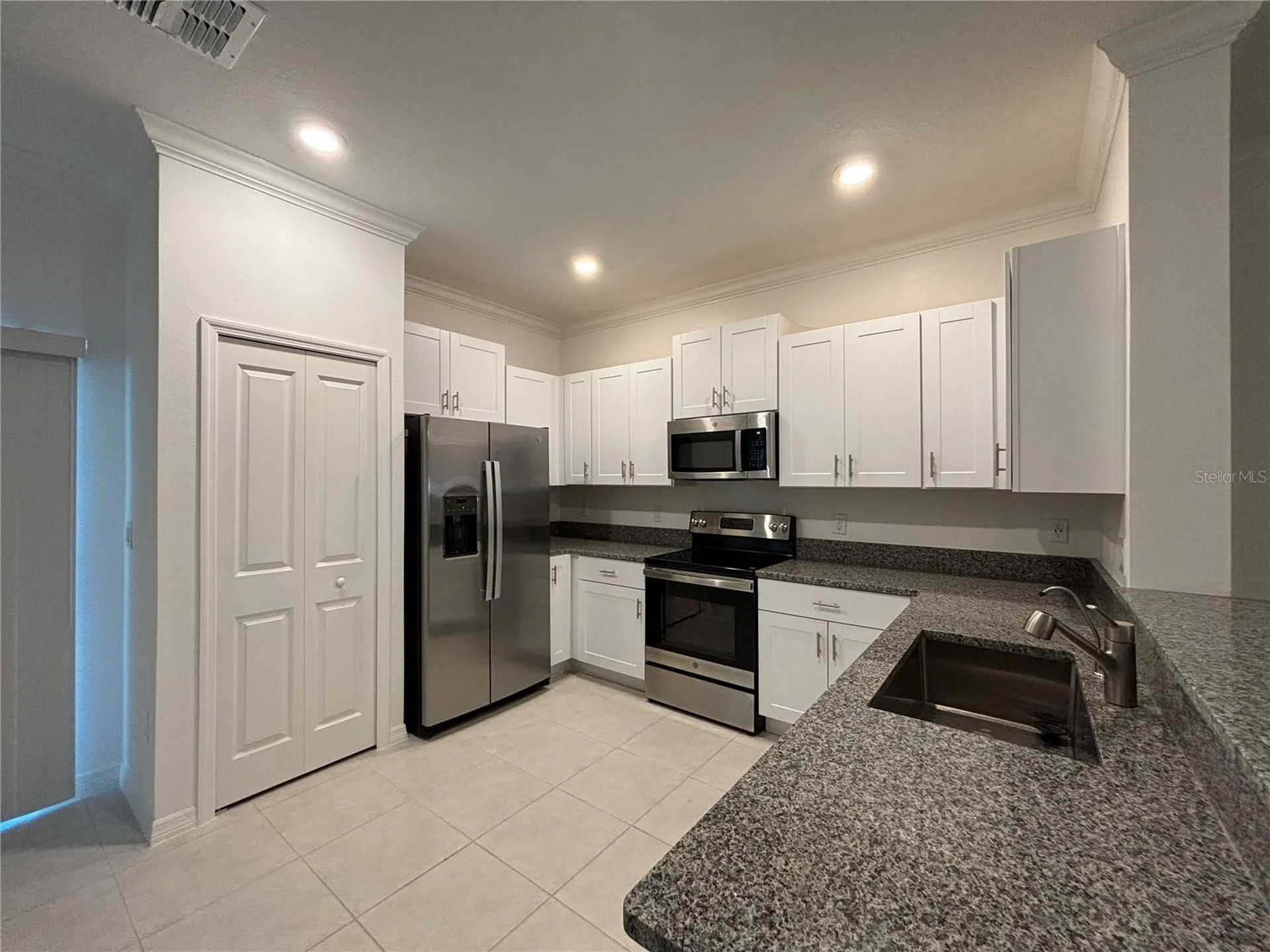 36425 Campfire Terrace Zephyrhills FL 33541
