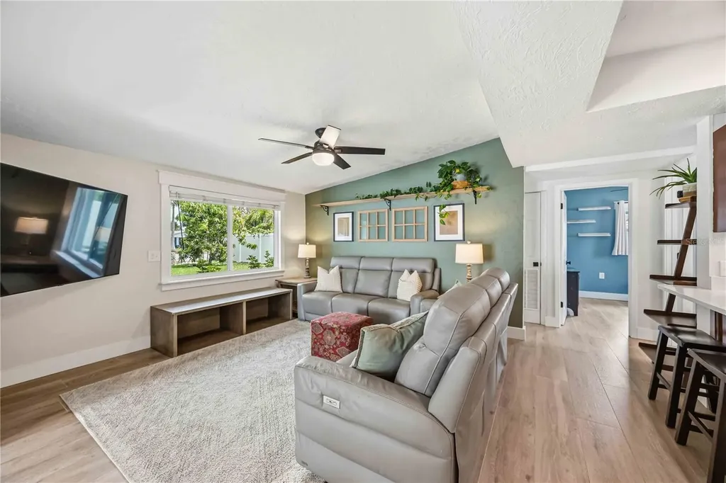 4014 Radnor Place Sarasota FL 34233