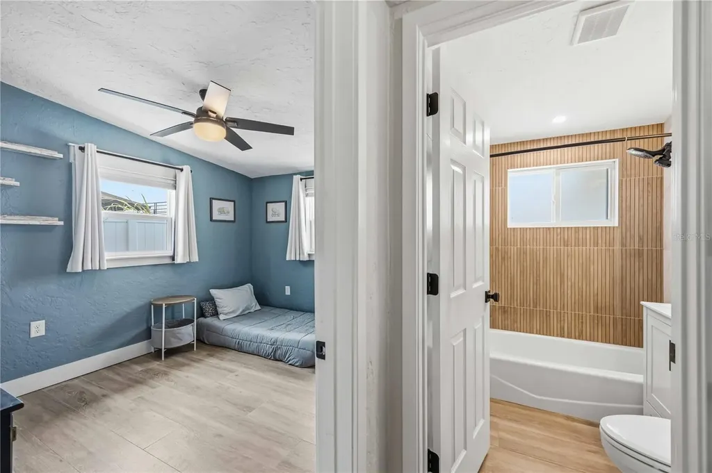 4014 Radnor Place Sarasota FL 34233